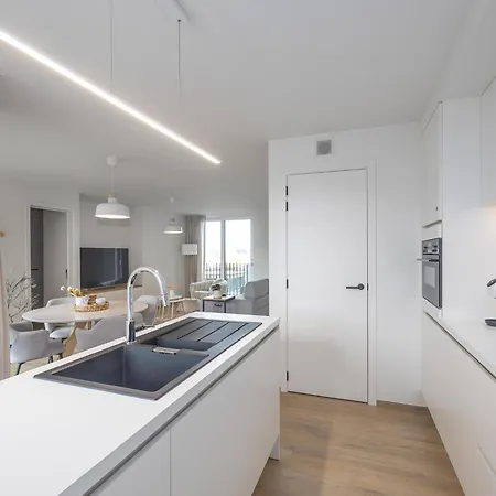 Castor - 0102 Apartment