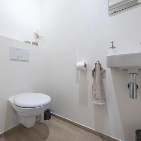 Castor - 0102 Apartment *