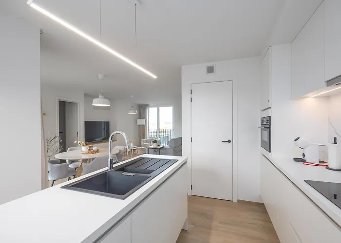 Castor - 0102 아파트