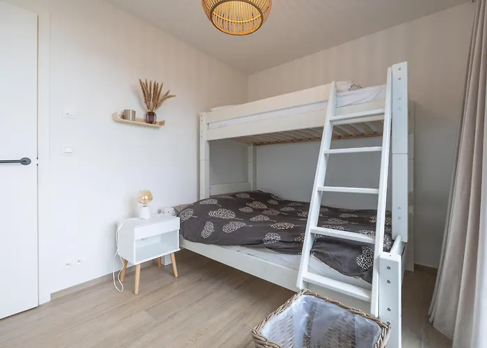 Castor - 0102 아파트